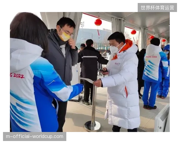 入场峰值时段下预约核验系统响应迟缓造成观众大面积滞留
